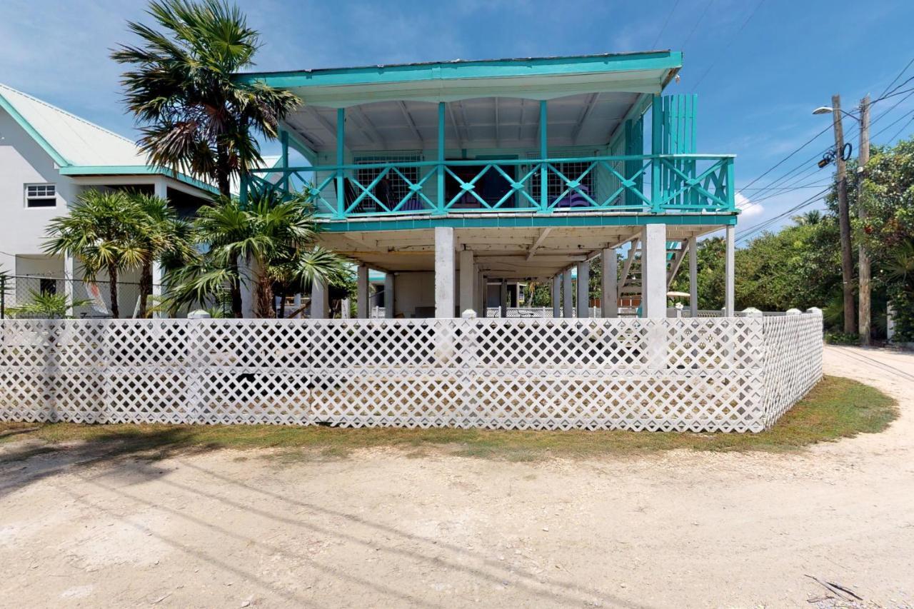 Villa Princesa Angienelle Caye Caulker Exterior foto